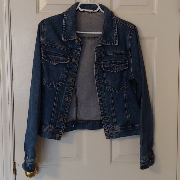 Jean jacket - Picture 2 of 4